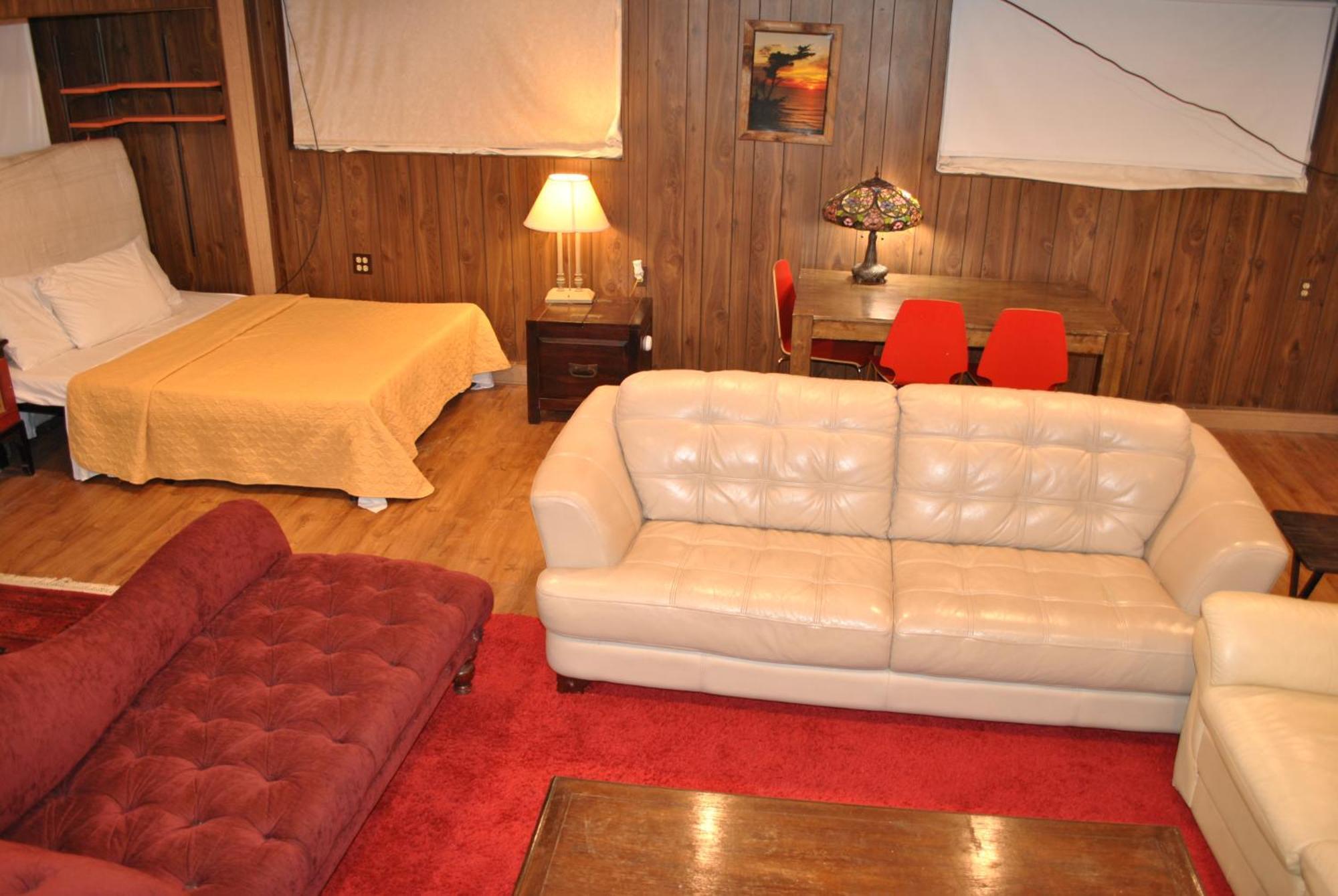 Ewr Airport Multilevel Guest House Room With 2-3 Beds Ньюарк Екстер'єр фото